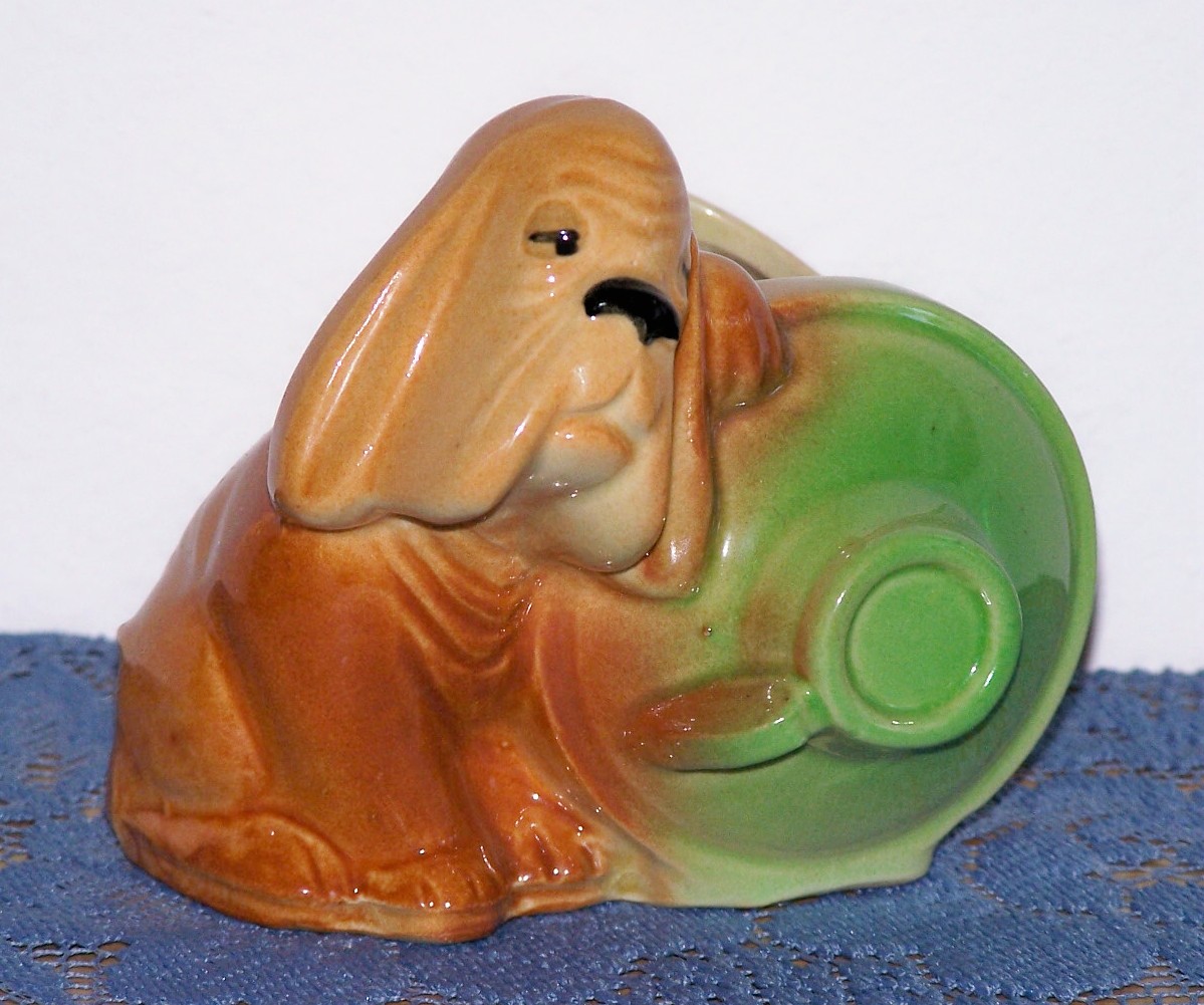 Shawnee Hound Dog & Jug Planter