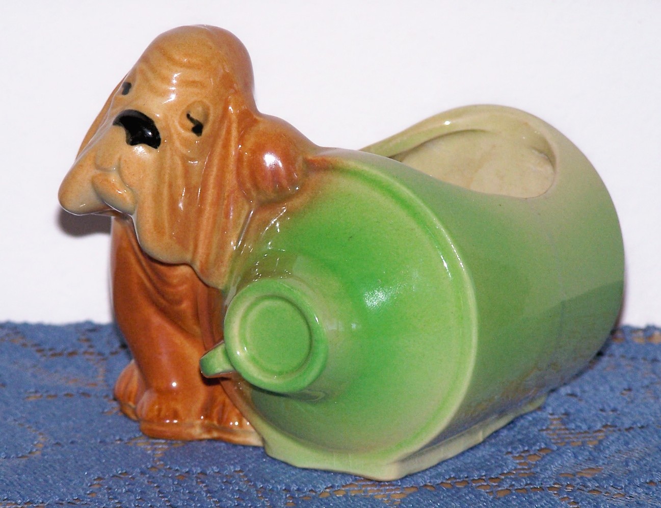 Shawnee Hound Dog & Jug Planter
