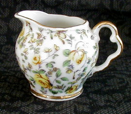 Inarco Creamer & Plate, Yellow Chintz