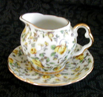 Inarco Creamer & Plate, Yellow Chintz
