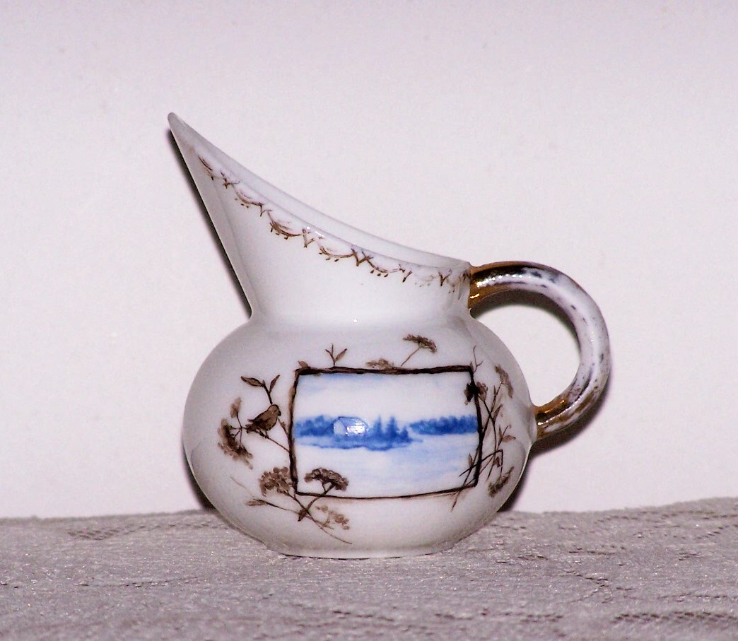 1889 Farmer’S Club Creamer