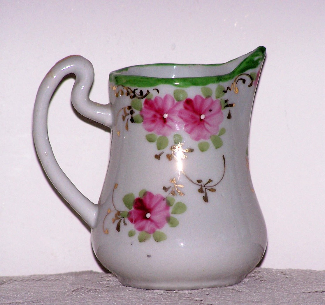 Creamer W/Pink Flowers