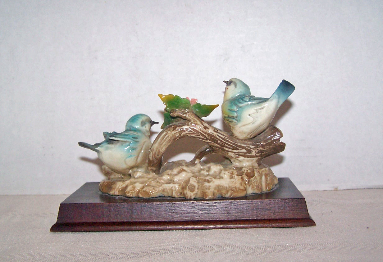 Pucci Blue Jay Figurines, Arnart, 1985