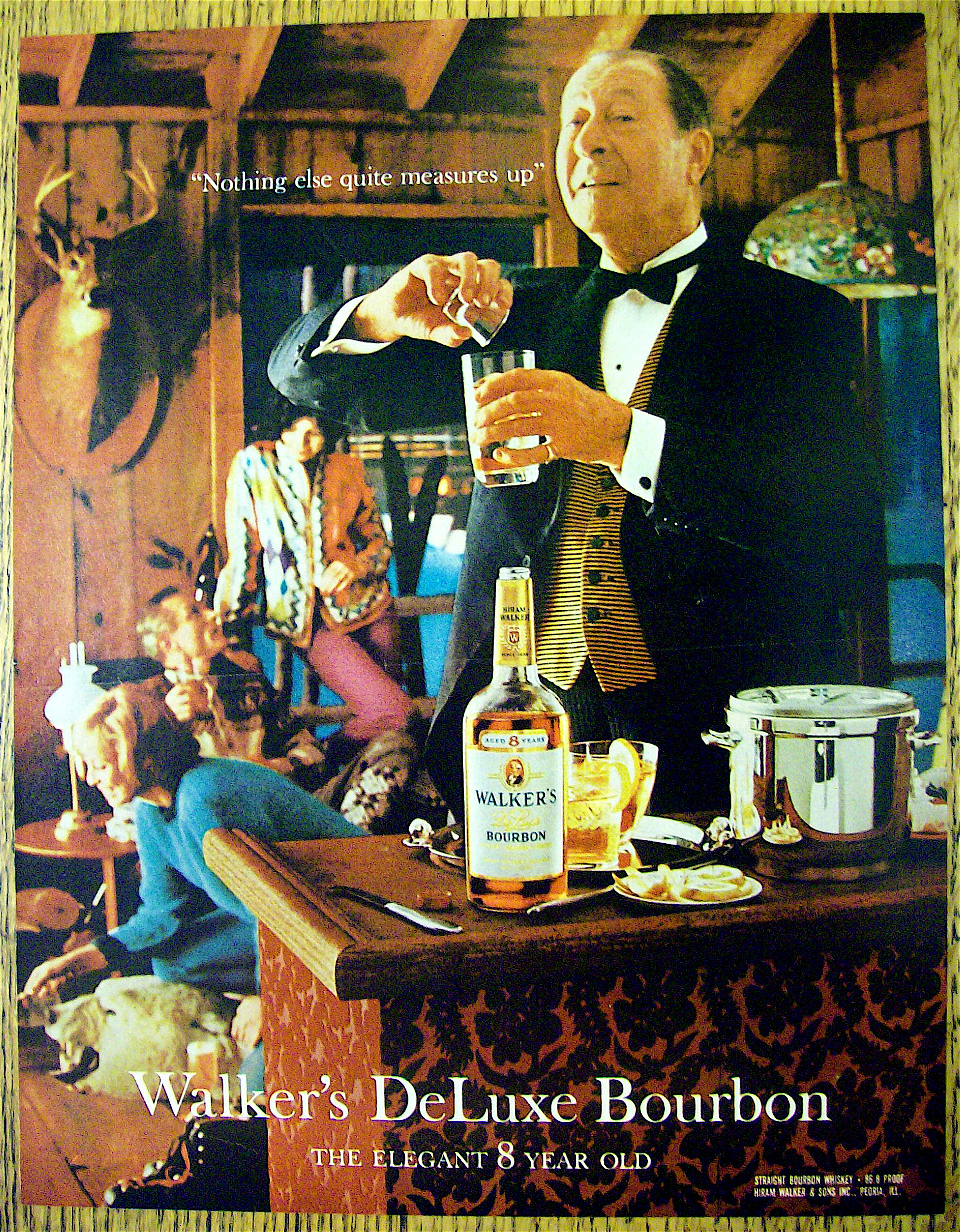 1967 Walker's Deluxe Bourbon w/Waiter Mixing Drinks