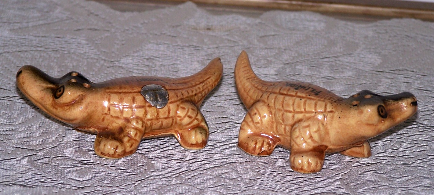 Alligator Salt & Pepper Shakers