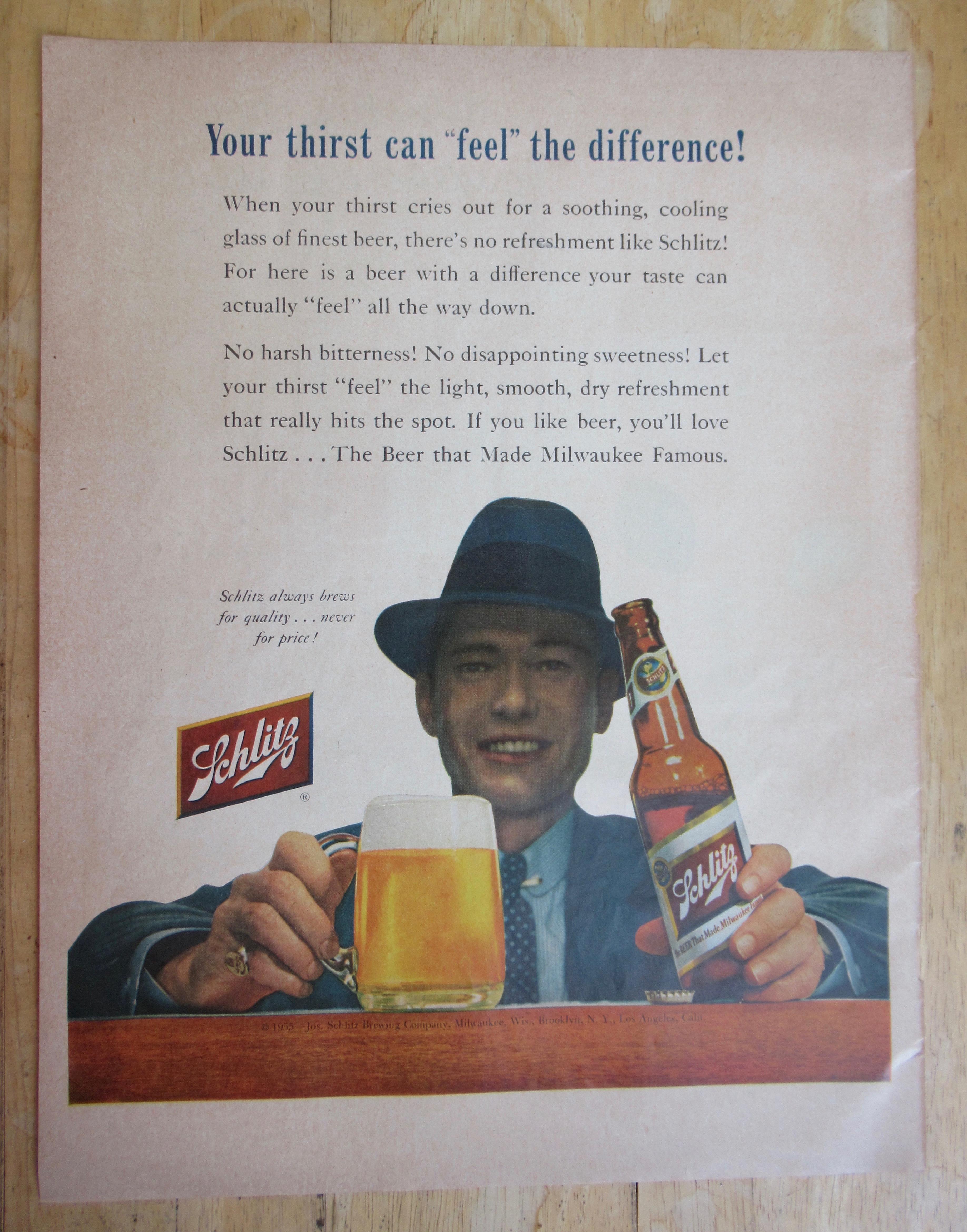 1955 Schlitz Beer w Man Holding Bottle & Glass Of Beer
