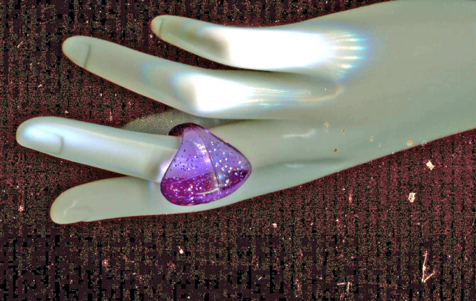 Vintage Huge Light Purple Confetti Lucite Ring