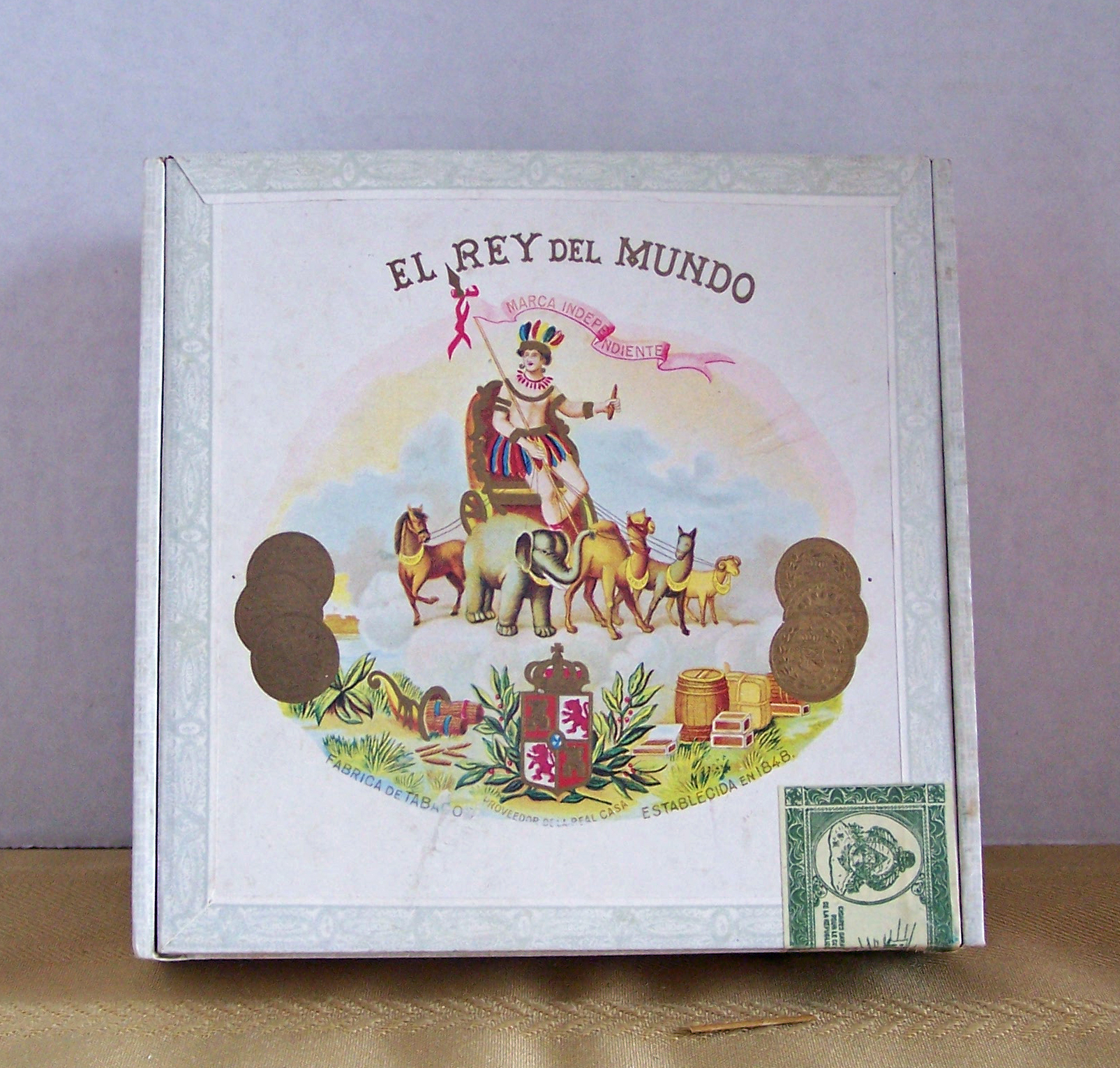 EL REY del MUNDO Empty Wooden Cigar Box w/ Seal