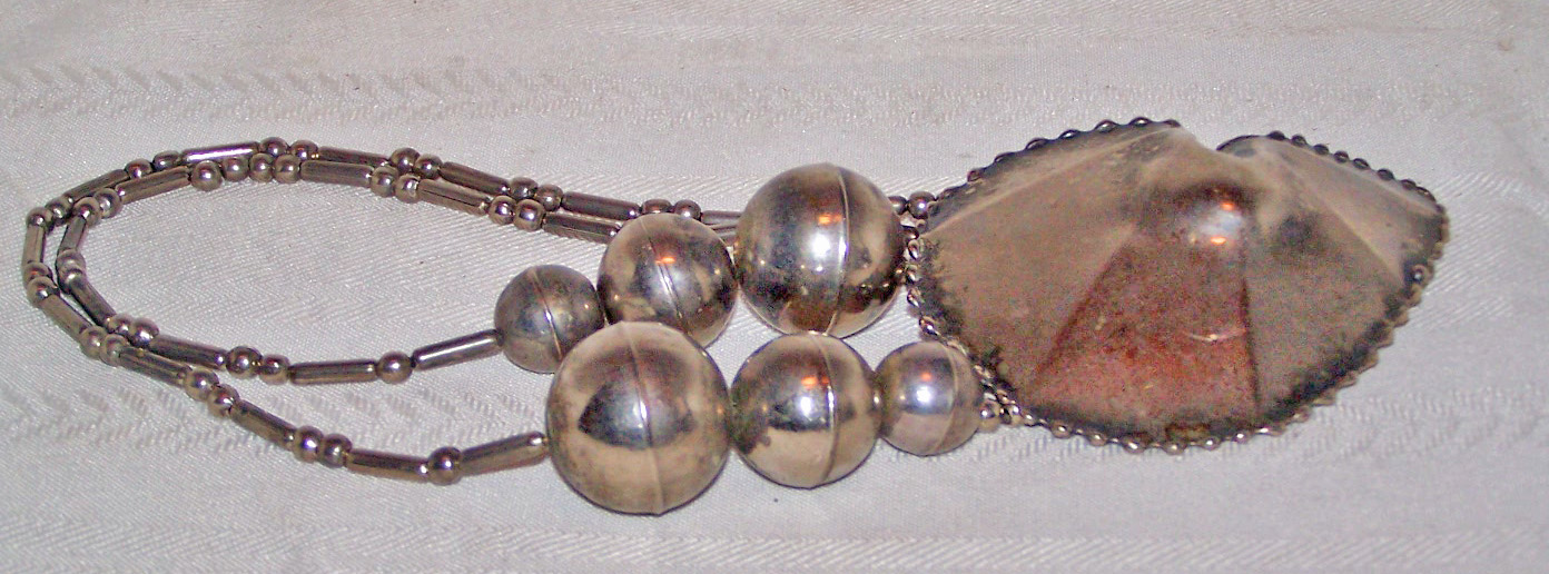 Abstract Pendant Necklace