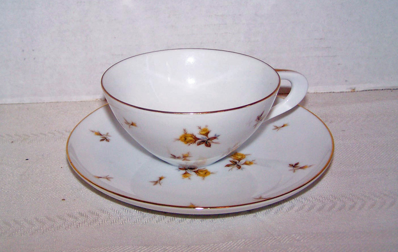Sango Cup & Small Plate, Yellow Chintz, Japan