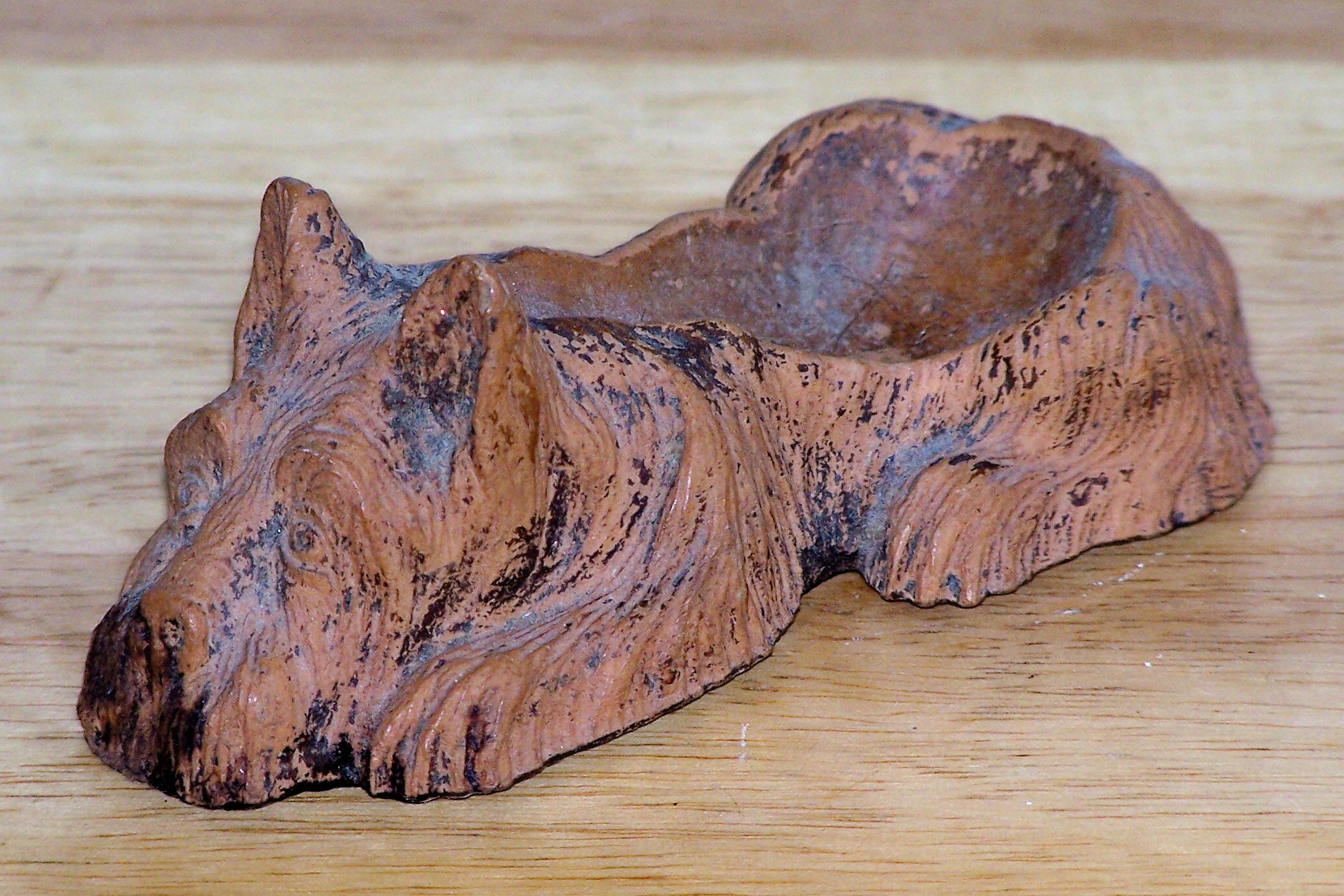 Wood Scottie Dog W/Pipe Holder