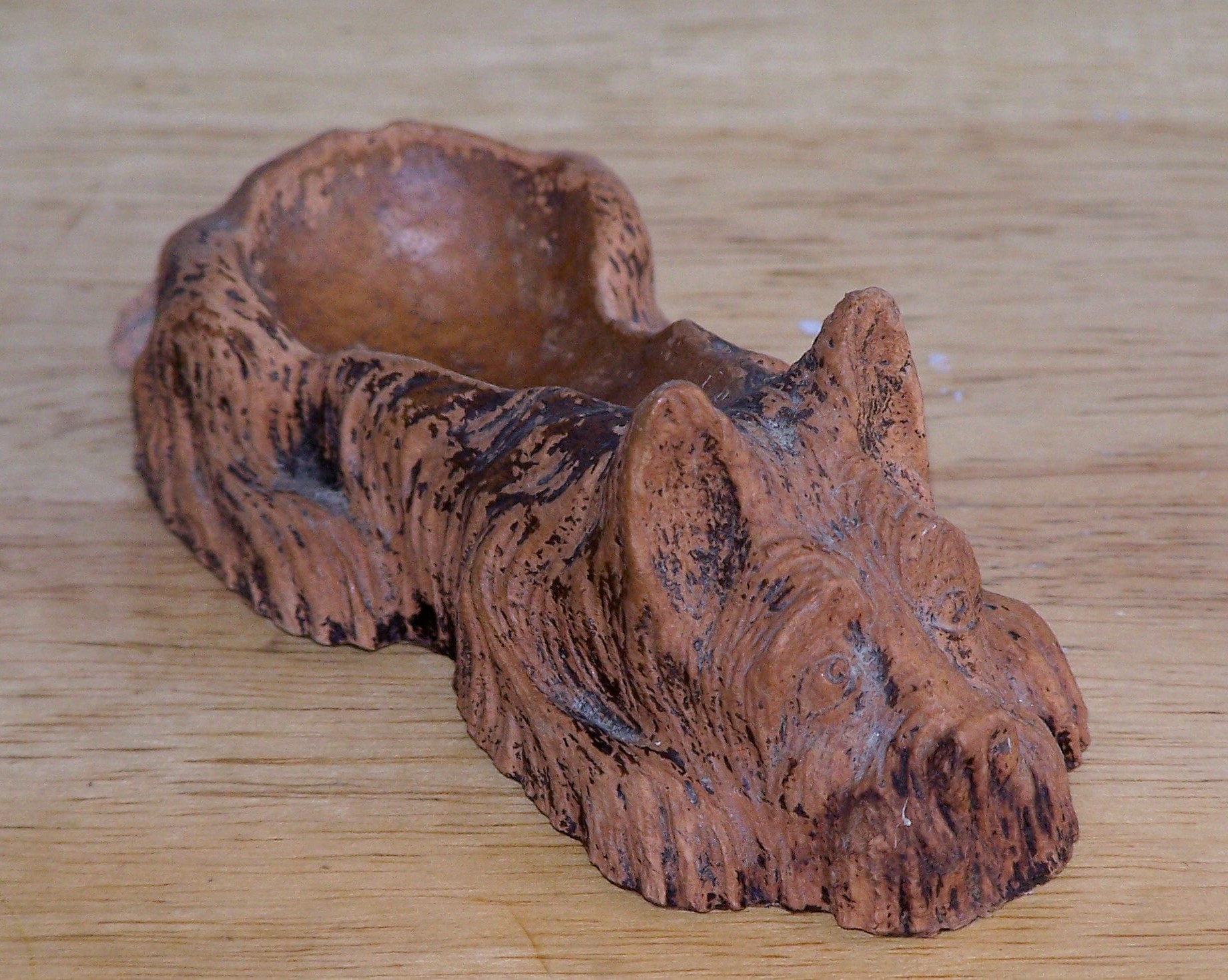 Wood Scottie Dog W/Pipe Holder