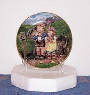 Country Crossroads, Hummel Collector Plate