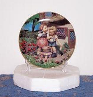 Squeaky Clean Hummel Collector Plate