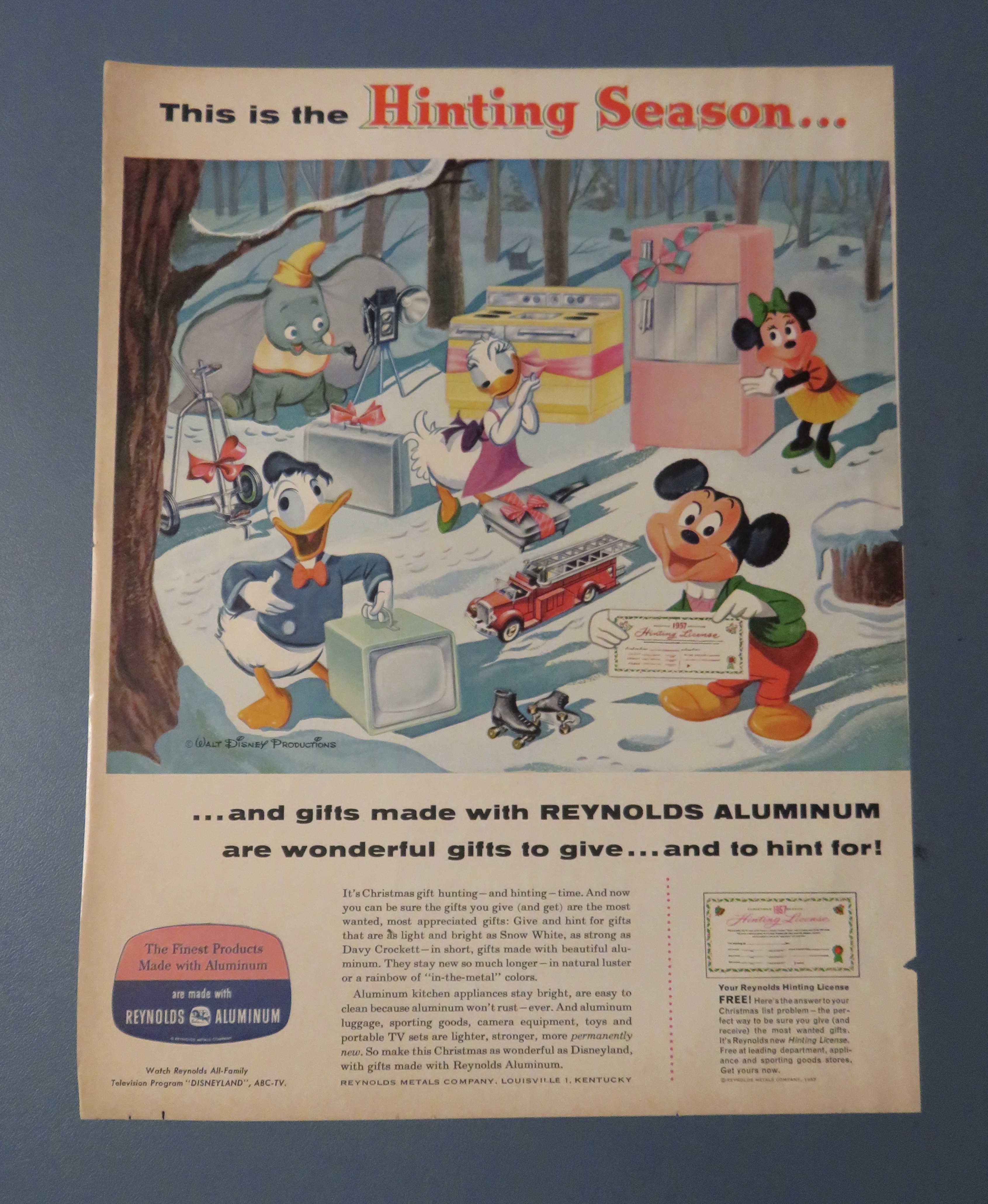 1957 Reynolds Aluminum with Mickey & Friends
