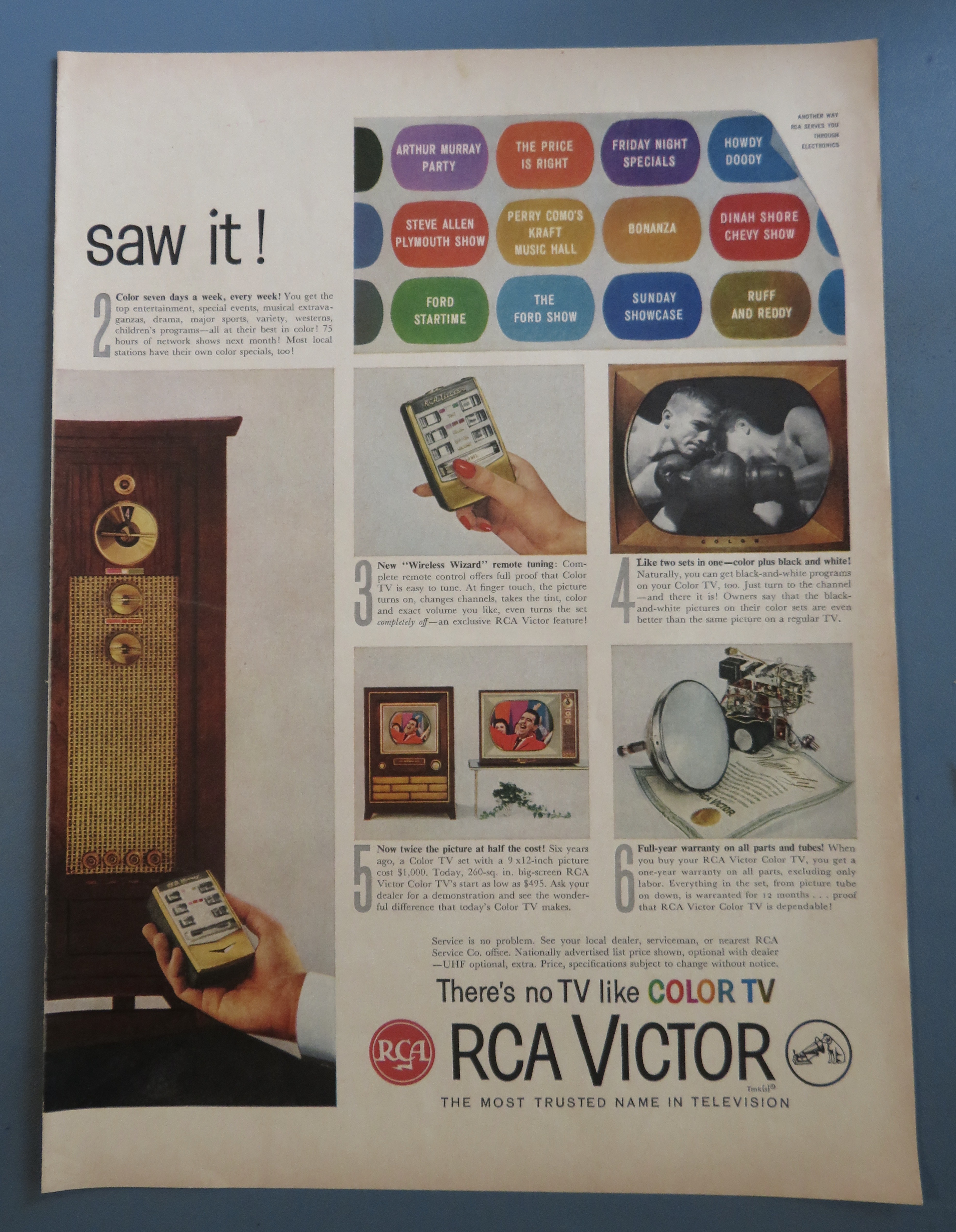 1960 RCA Victor with Perry Como on Color TV