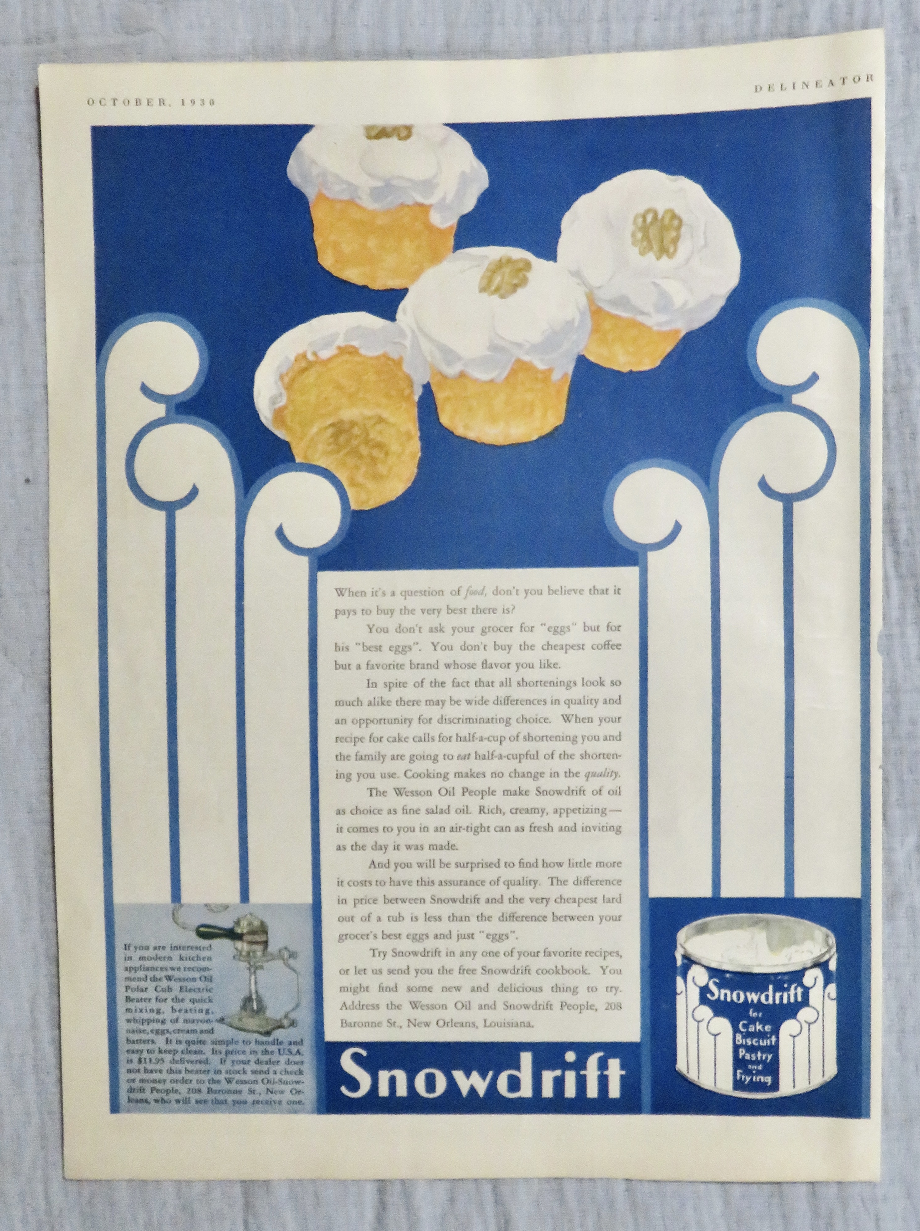 1930 Snowdrift with Cupcakes