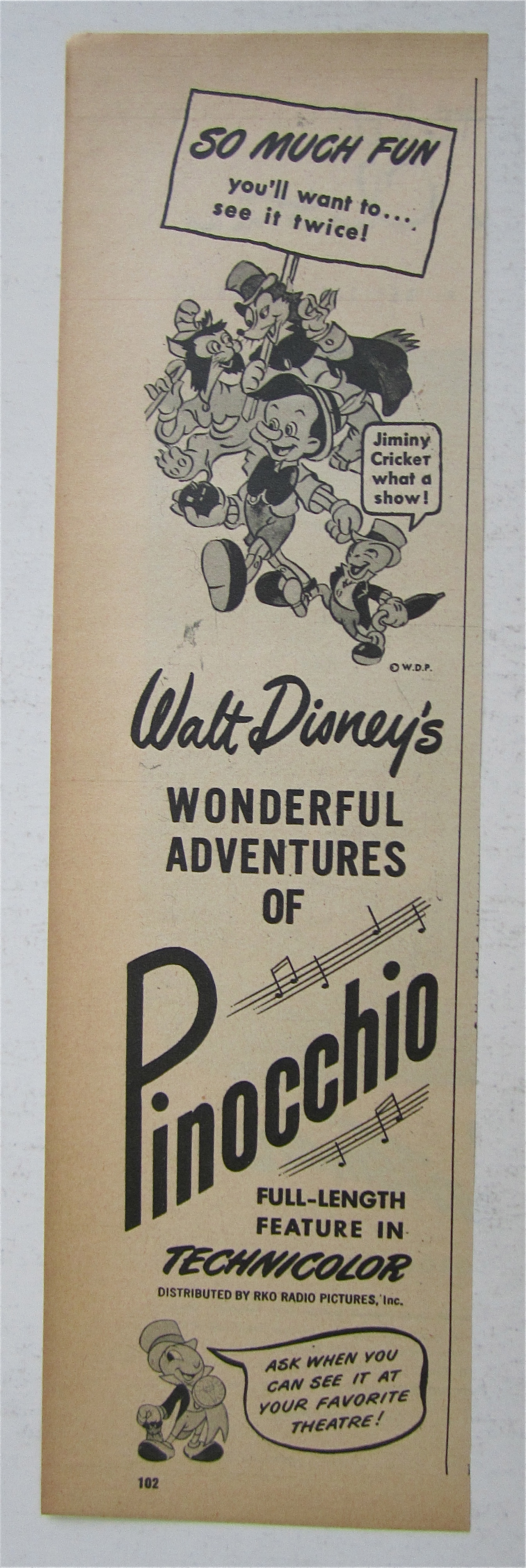 1945 Walt Disney Pinocchio with Pinocchio & The Gang