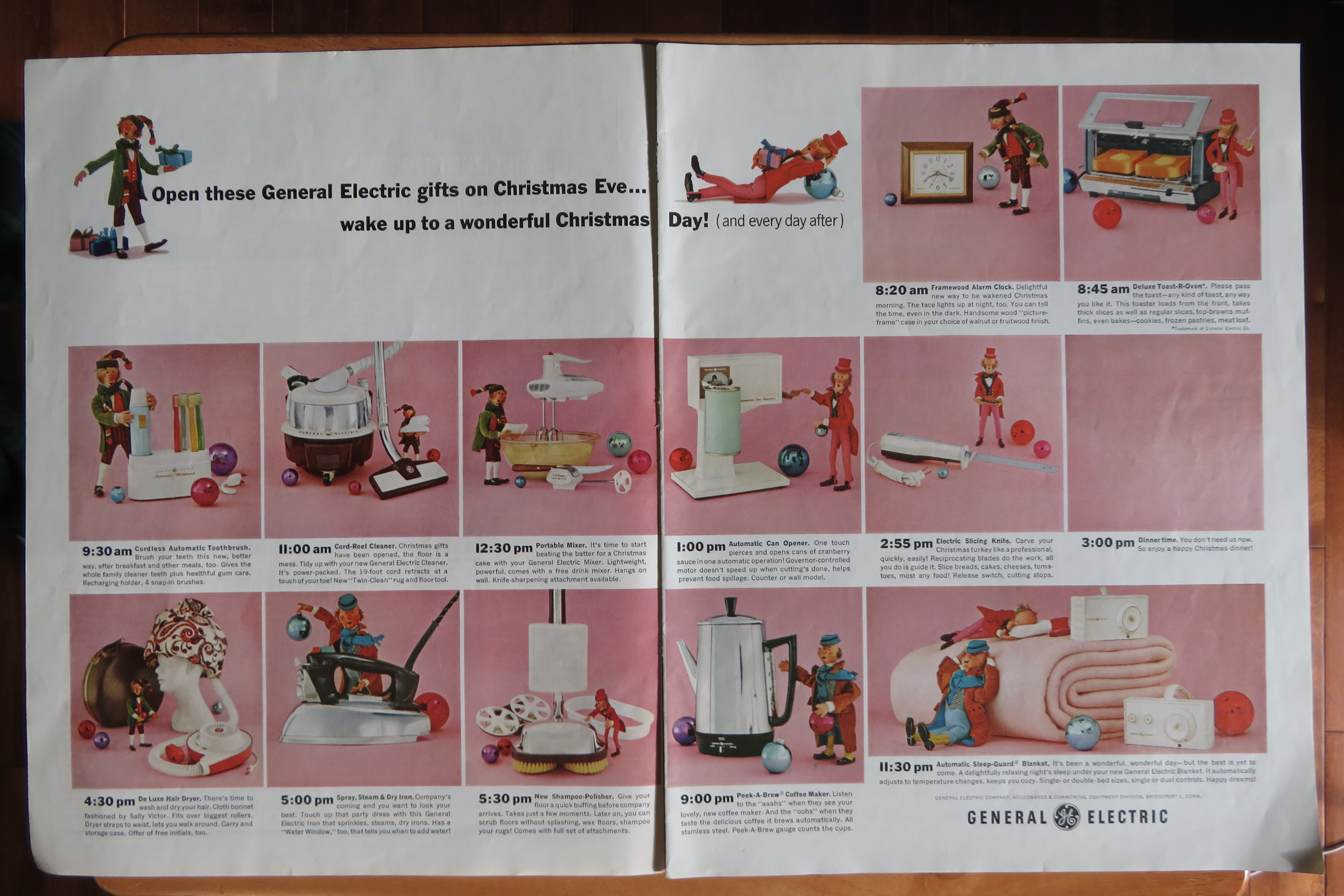 1963 General Electric Gifts with Christmas Gifts