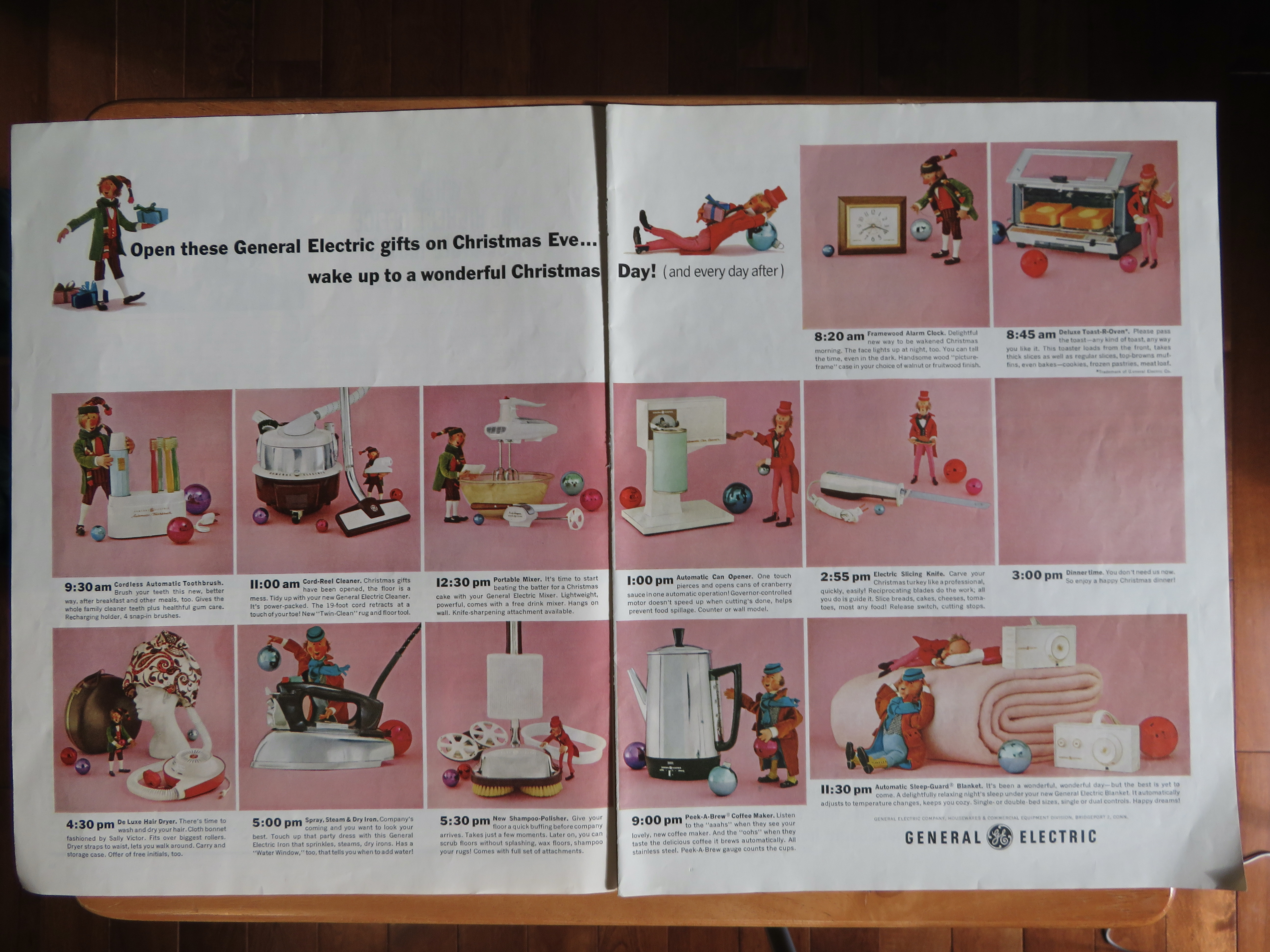1963 General Electric Gifts with Christmas Gifts