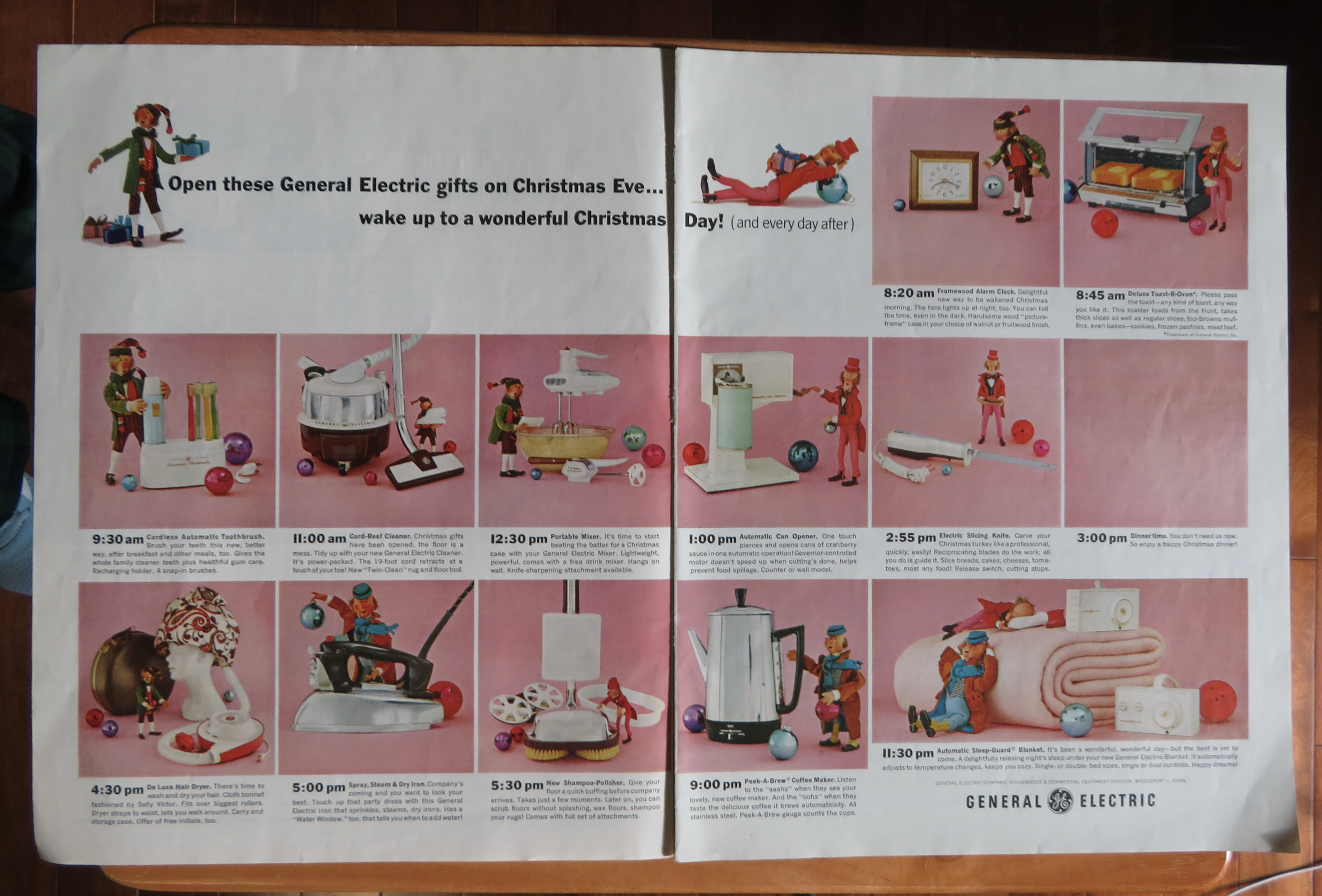 1963 General Electric Gifts with Christmas Gifts