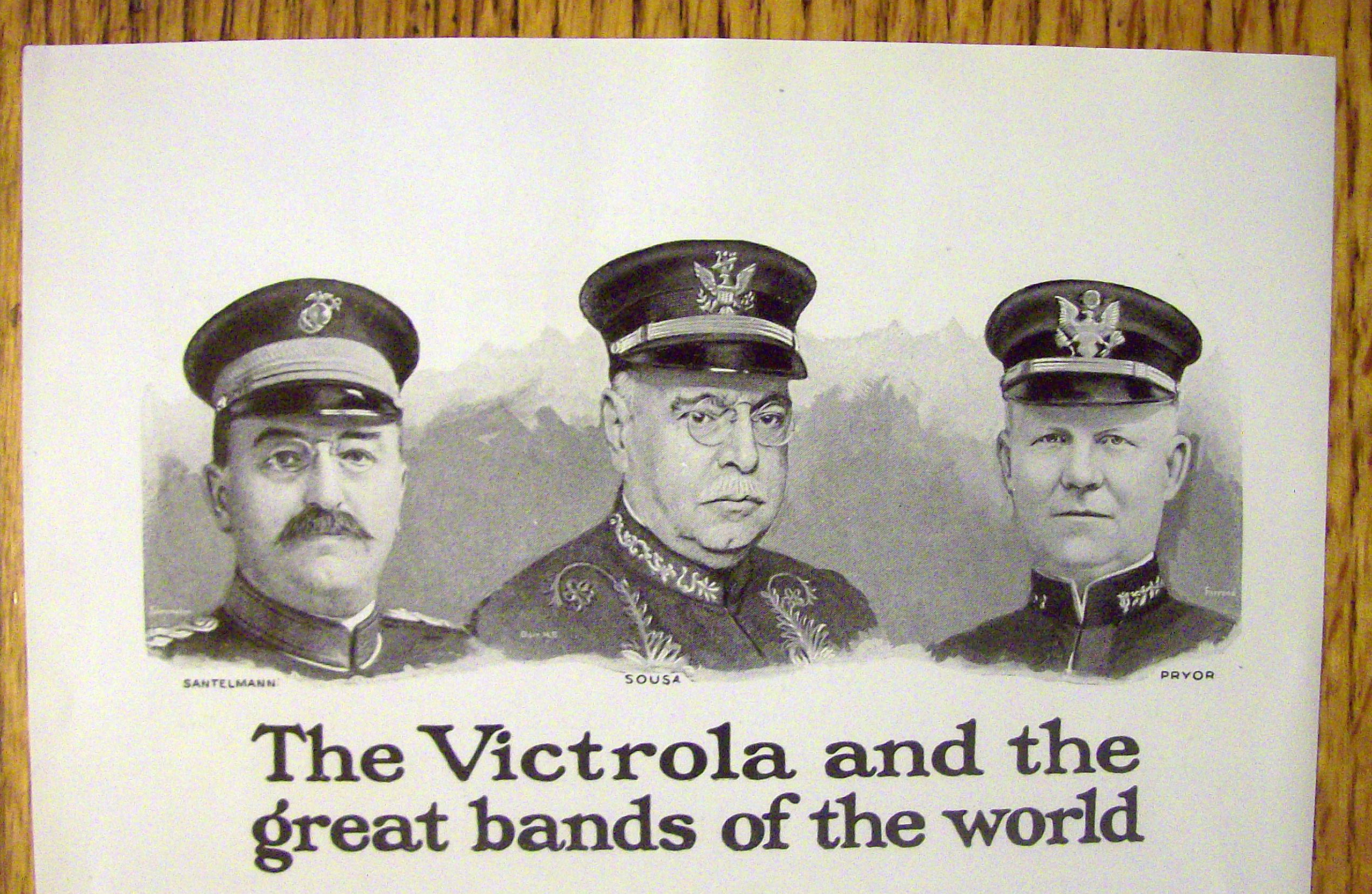 1923 Victrola Talking Machine with Sousa