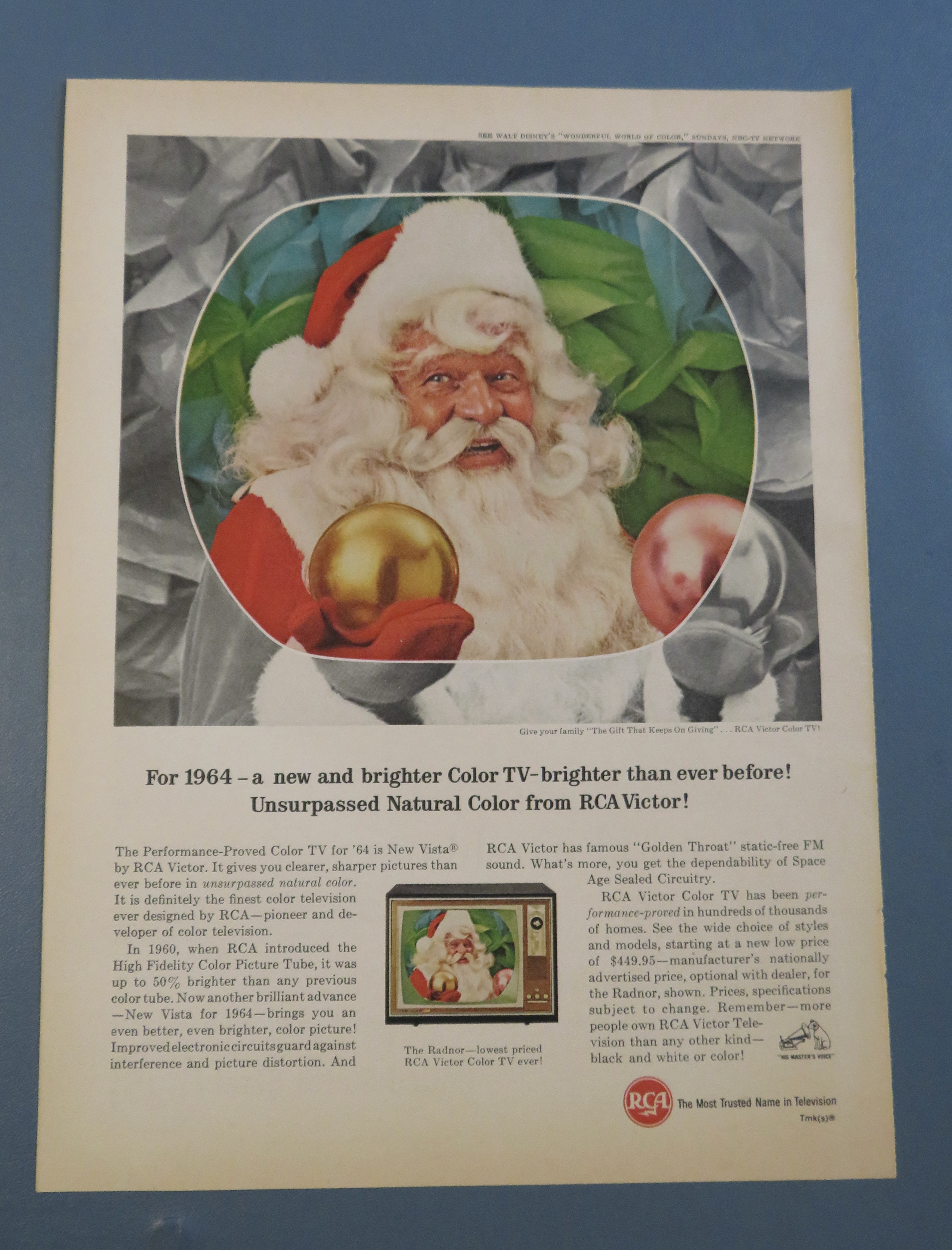 1963 RCA Victor Proved Color Television w/ Santa Claus