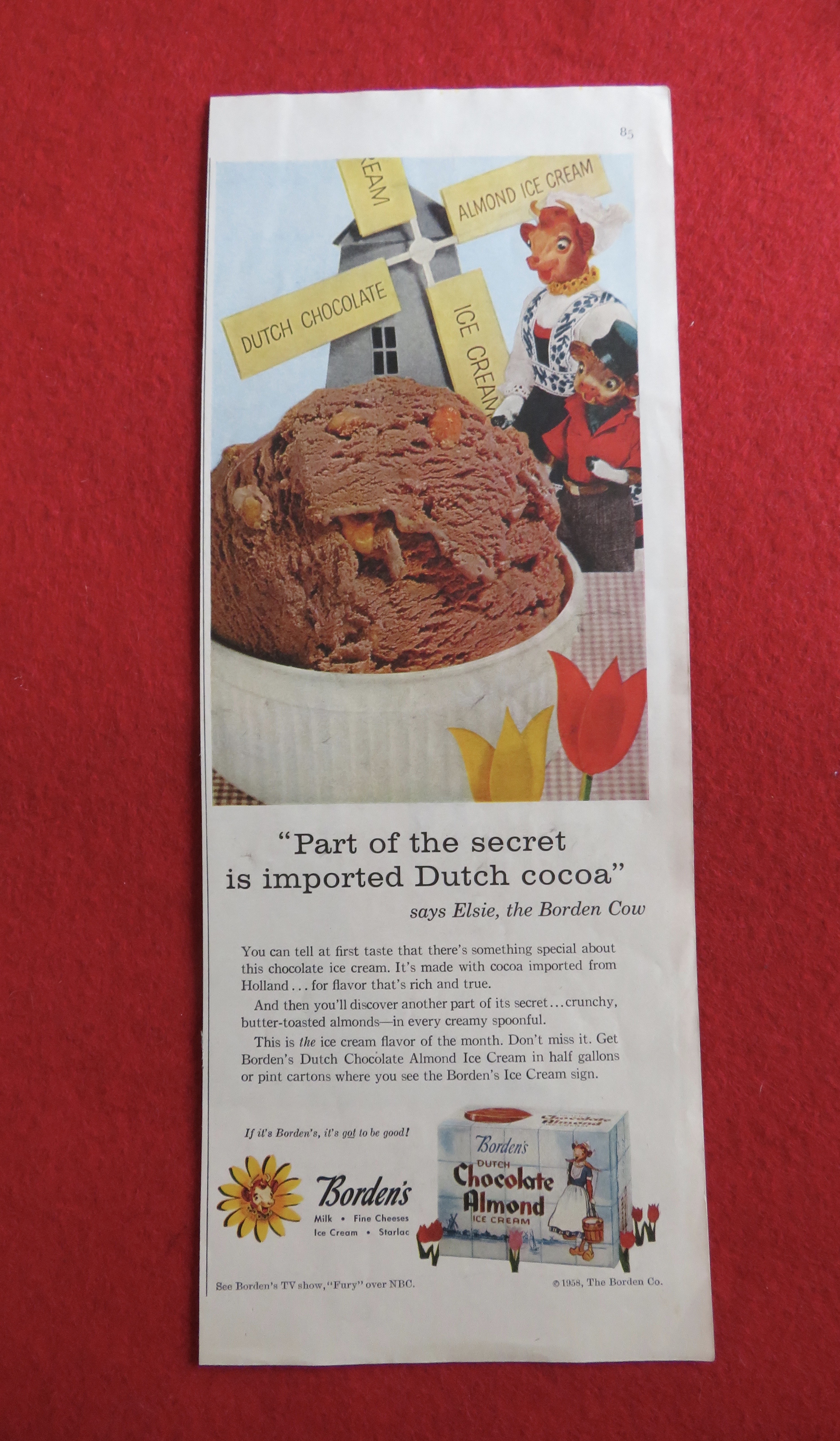 1958 Borden's Chocolate Almond Ice Cream w/Elsie