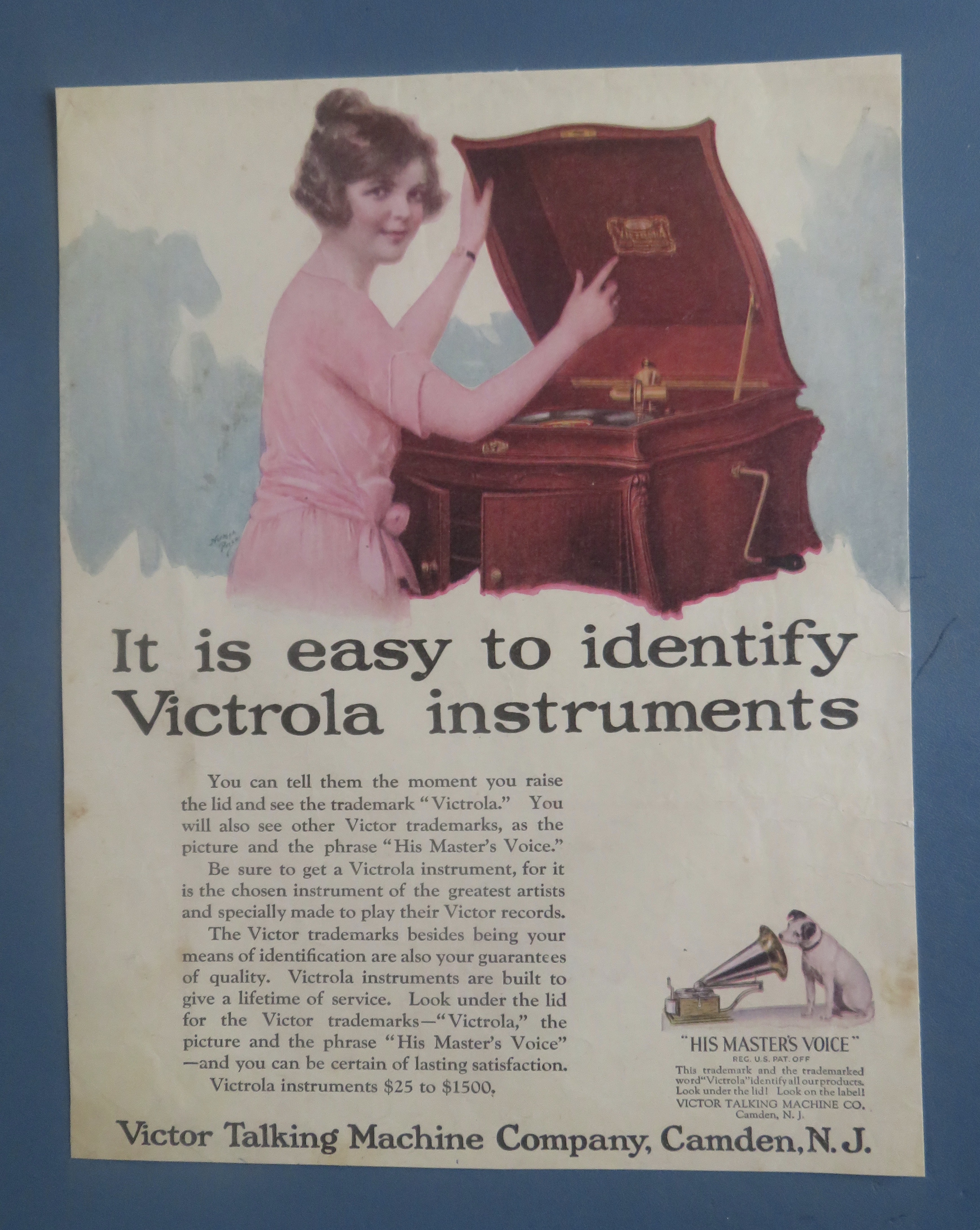 1929 Victor Talking Machine w/Woman Playing Victrola