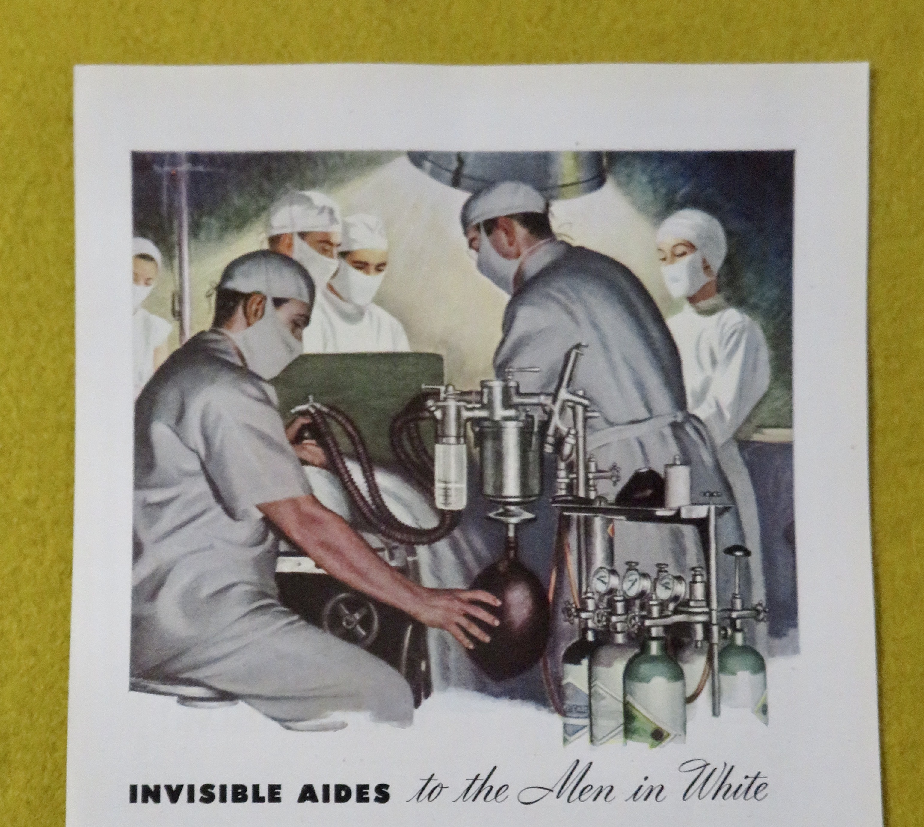 1945 Air Reduction with The Invisible Aides In White