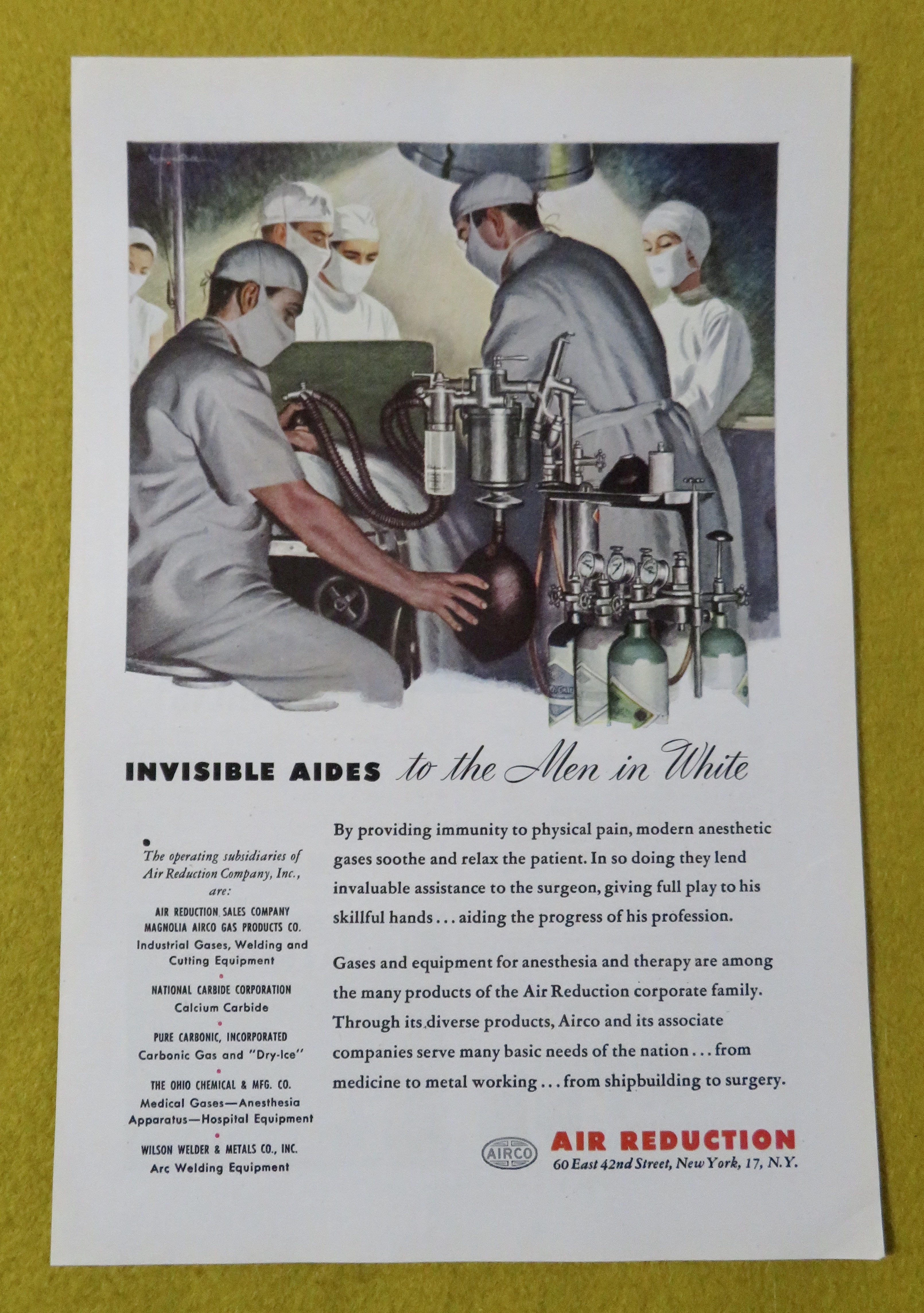 1945 Air Reduction with The Invisible Aides In White