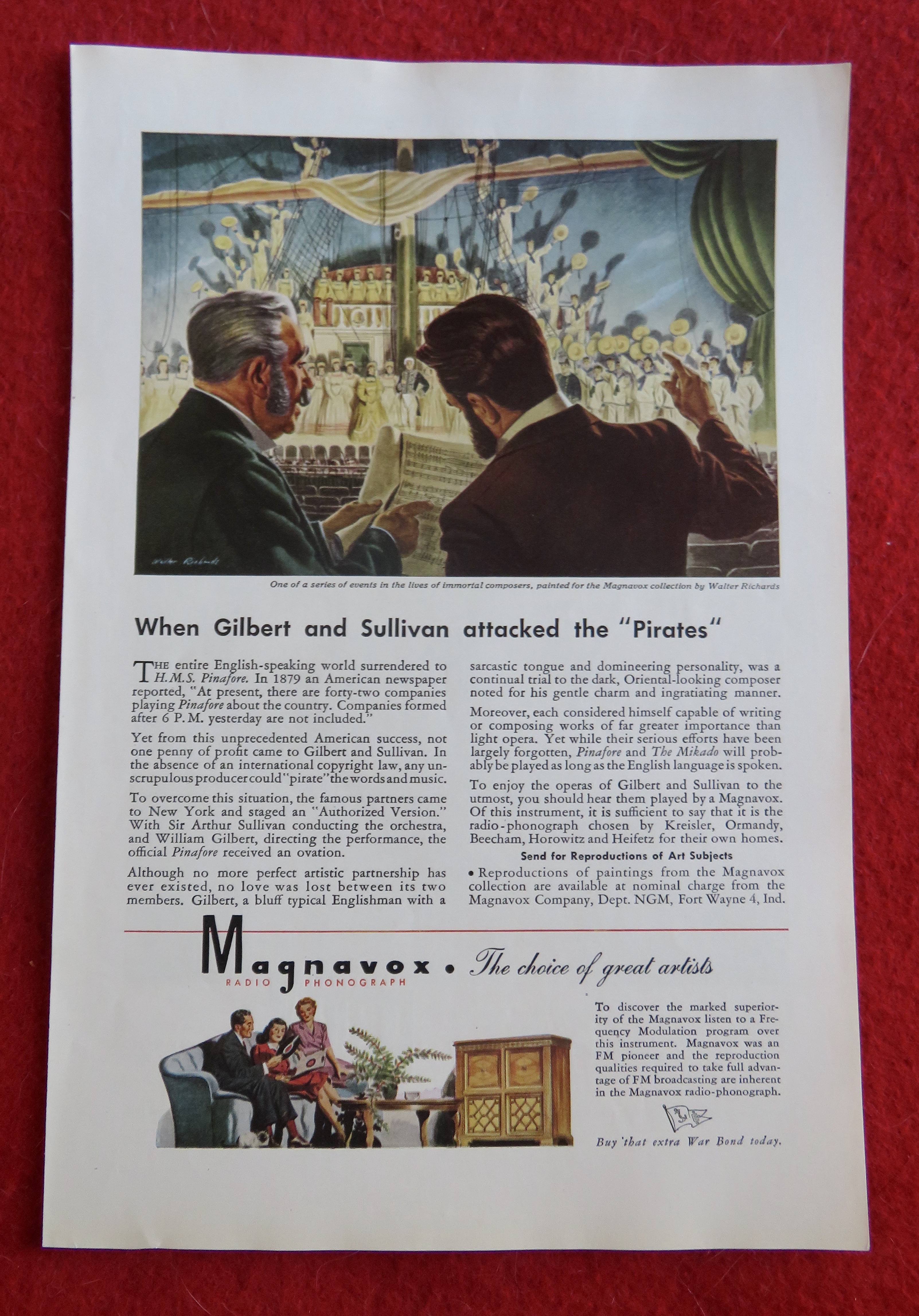 1944 Magnavox Radio Phonograph with HMS Pinafore